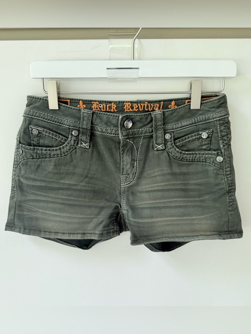 Rock Revival Women’s Eleanor Shorts Dark Olive size 26